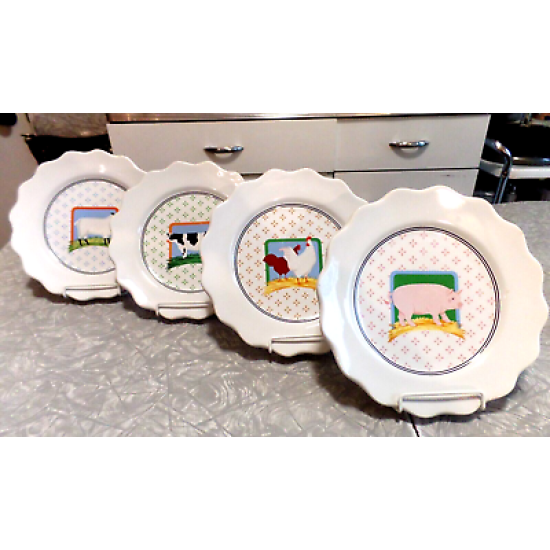 VINTAGE 1981 VANDOR FARM COUNTRY COLLECTION PELZMAN 4 PC. LUNCHEON PLATE SET