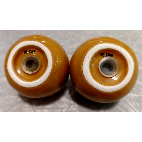WILLIAMS SONOMA B. EIGEN DESIGN TAN ACORN PATTERN 4 PC. SALT & PEPPER SHAKER SET