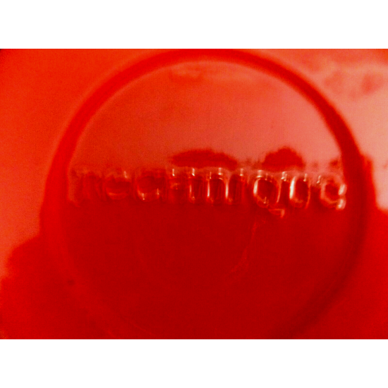 TECHNIQUE CAST IRON ENAMELWARE 2 QUART "TOMATO" SHAPED CASSEROLE DISH with LID