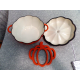 TECHNIQUE CAST IRON ENAMELWARE 2.5 QUART"PUMPKIN" SHAPED CASSEROLE DISH with LID