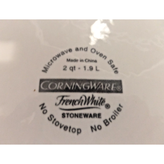 CORNINGWARE STONEWARE FRENCH WHITE 2 QT. ROUND CASSEROLE DISH