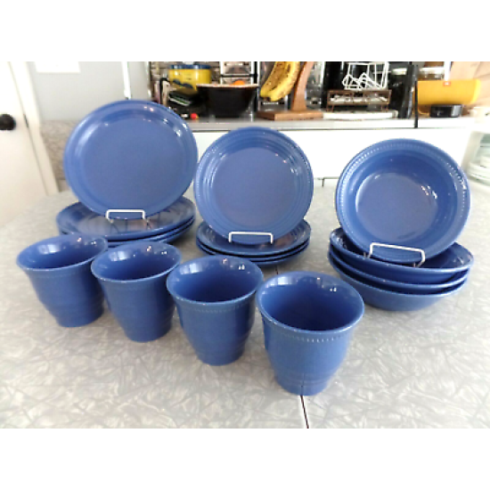DANSK 16 PC. DINNERWARE SET in the "CRAFT COLORS" BLUEBERRY PATTERN