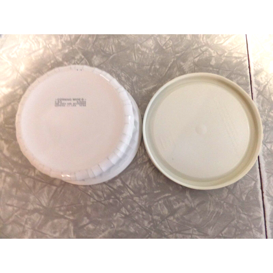 2 PC. CORNING F-16-B FRENCH WHITE 16 OZ. ROUND CASSEROLE DISH W/STORAGE LID