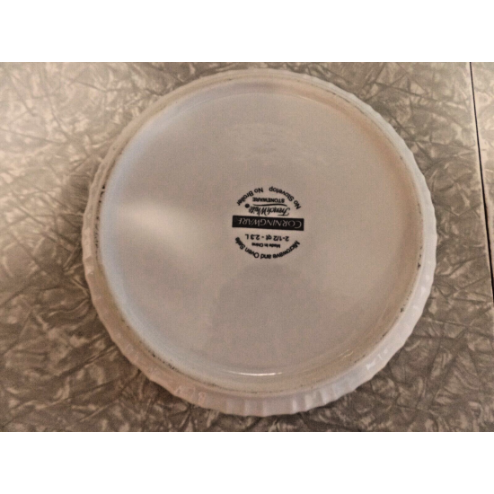 CORNINGWARE STONEWARE FRENCH WHITE 2.5 QT. ROUND CASSEROLE DISH