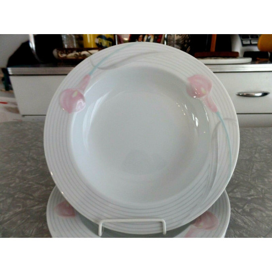 4 PC. MIKASA FINE CHINA SOUP/CONSOMME' BOWL SET in the "SERENADE" PINK PATTERN