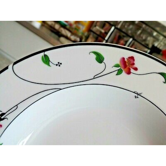 SAVOIR VIVRE OVEN - TABLE RIMMED SOUP BOWL in the "SPRING FANTASY" PATTERN LEA01