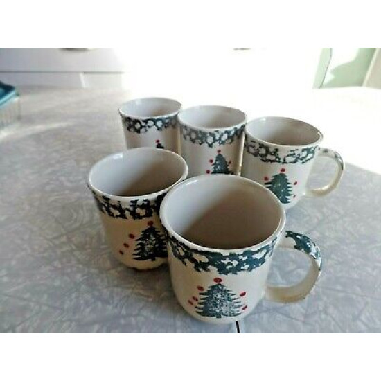 TIEN SHAN "WINTER WONDERLAND" CHRISTMAS TREE PATTERN 5 PC. GREEN SPONGE MUG SET