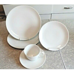 THOMAS FINE CHINA GERMANY 5 PC. DINNERWARE SET in the ROSENTHAL "LOFT WHITE"