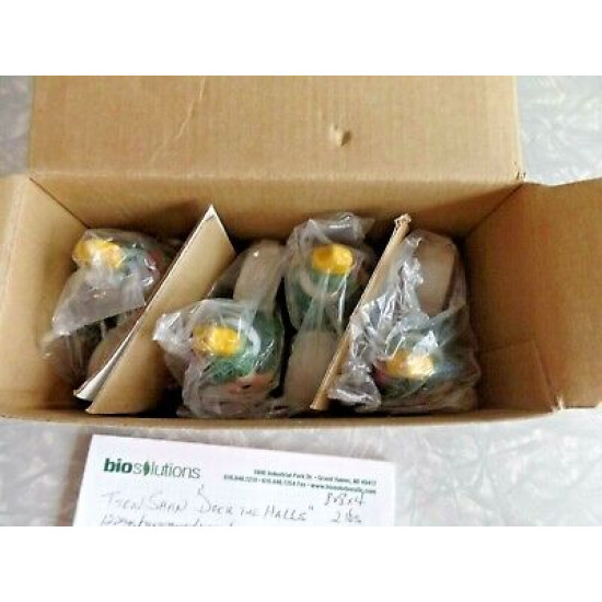WORLD BAZAAR PORCELAIN HAND PAINTED "CHRISTMAS TREE" NAPKIN RINGS