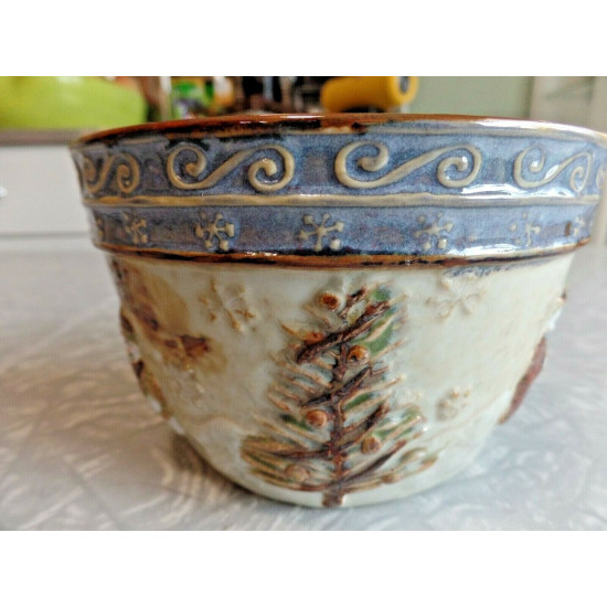 ST. NICHOLAS SQUARE SNOWMAN DESIGN "FOREST FRIENDS"  5 3/4" SOUP/CEREAL BOWL