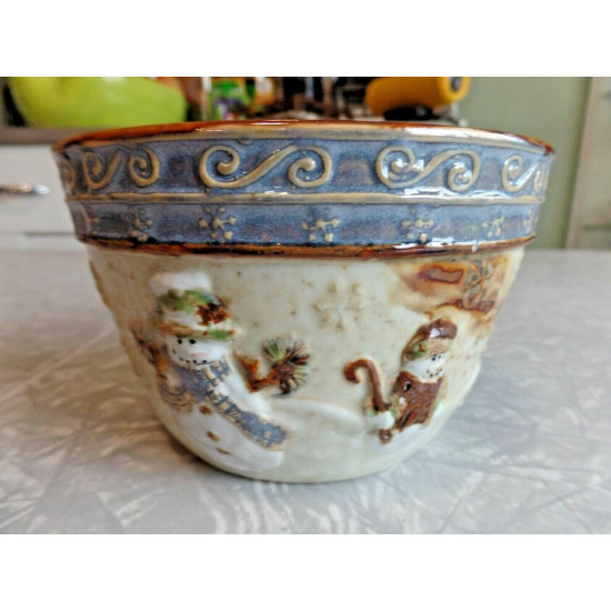 ST. NICHOLAS SQUARE SNOWMAN DESIGN "FOREST FRIENDS"  5 3/4" SOUP/CEREAL BOWL
