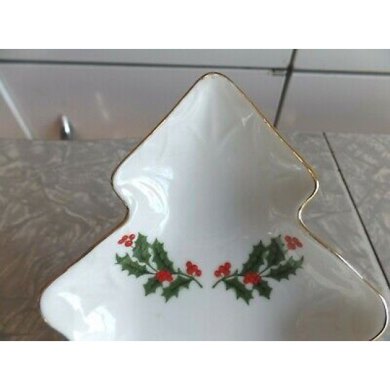 BEAUTIFUL KASHIMA "CHRISTMAS HOLLY" PORCELAIN TREE SHAPED CANDY DISH GOLD ACCENT