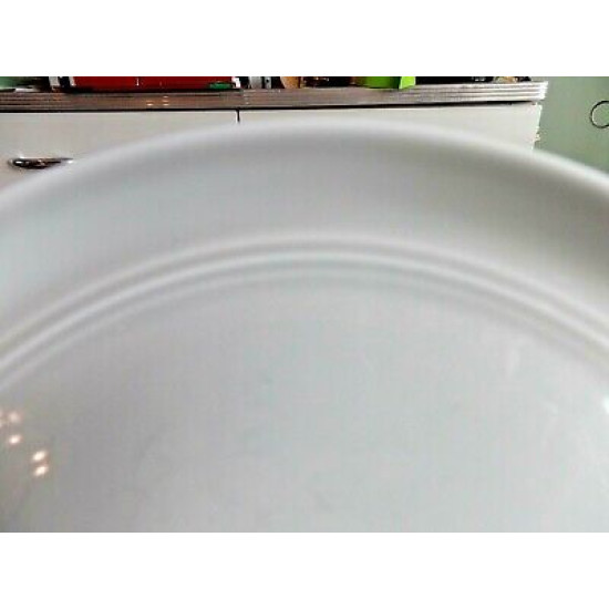 CRATE&BARREL AARON PROBYN HUE GREY 8 3/8" SLAD/LUNCH PLATE