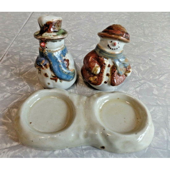 ST. NICHOLAS SQUARE SNOWMAN DESIGN "FOREST FRIENDS" SALT & PEPPER SHAKER SET