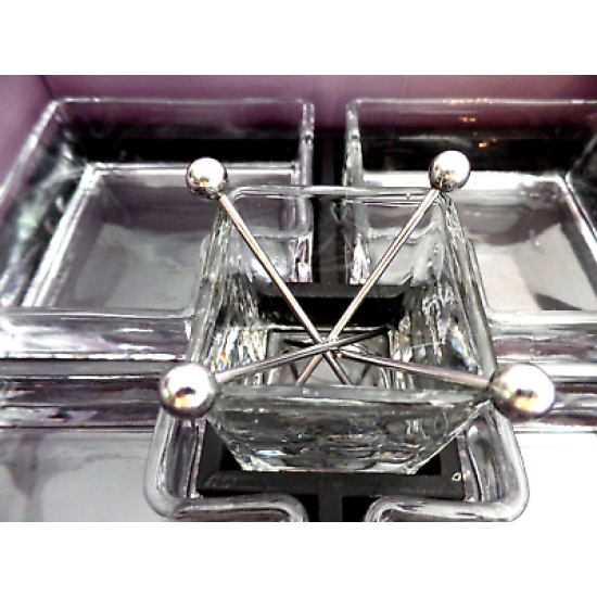 K SERVING SET w/HOLDER & STAINLESS STEEL PICKS