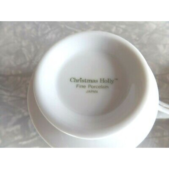 BEAUTIFUL KASHIMA "CHRISTMAS HOLLY" 3 PC. PORCELAIN CUP & SAUCER SET GOLD ACCENT