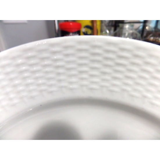 MARTHA STEWART BLUE LABEL 4 PC. PASTA/SOUP BOWL SET in a "BASKET WEAVE" PATTERN