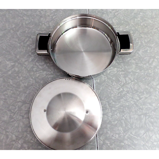 BergHOFF RON 9 3/4" x 3 "  2 QUART STAINLESS STEEL MULTI PLY COVERED CASSEROLE