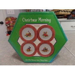 NOS SAKURA VINTAGE 4 PC. CHRISTMAS MORNING COMPLETE 8 1/4" SALAD/LUNCH PLATE SET