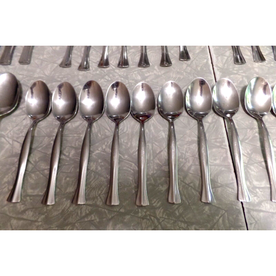 ONEIDA  "PRESCOTT"  PATTERN 38 PC. STAINLESS STEEL FLATWARE SET
