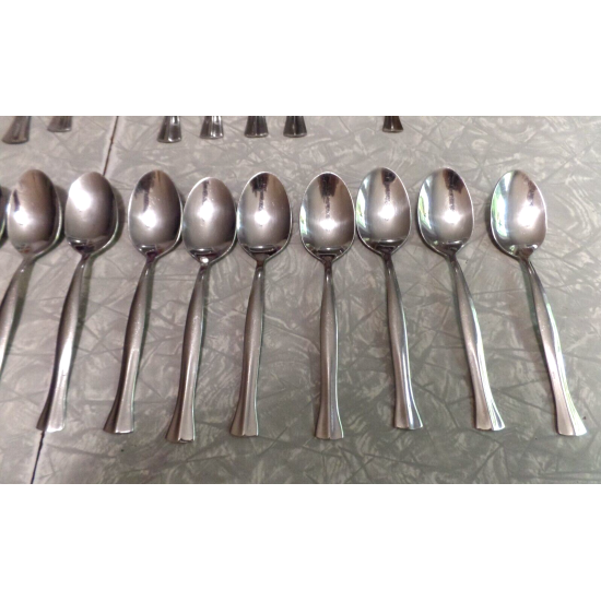 ONEIDA  "PRESCOTT"  PATTERN 38 PC. STAINLESS STEEL FLATWARE SET
