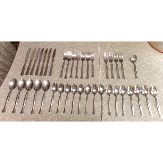 ONEIDA  "PRESCOTT"  PATTERN 38 PC. STAINLESS STEEL FLATWARE SET