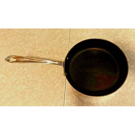 ALL-CLAD 1.5 QUART NON STICK SAUCE PAN